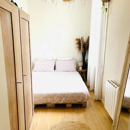 Chez Celia Apartment *
